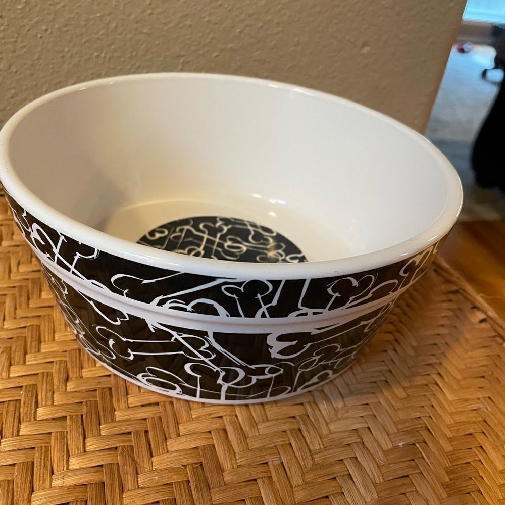 Bones Black and White Ceramic Big Dog Bowl
